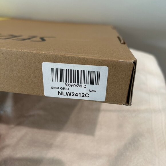 SERENE VALLEY Sink Bottom Grid 24-1/8" x 12-5/8", Centered Drain Sink Protector - Picture 7 of 7